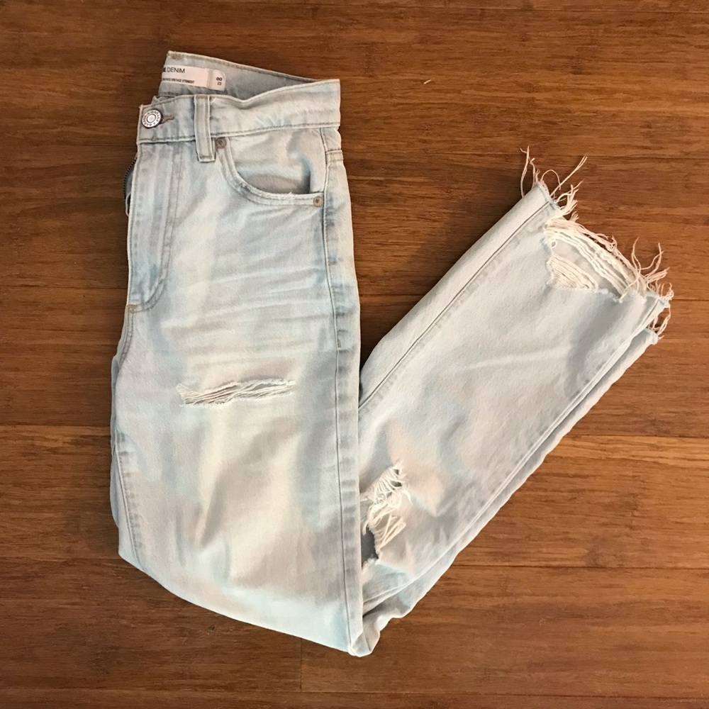 Light Wash Garage Denim Vintage Straight Jeans